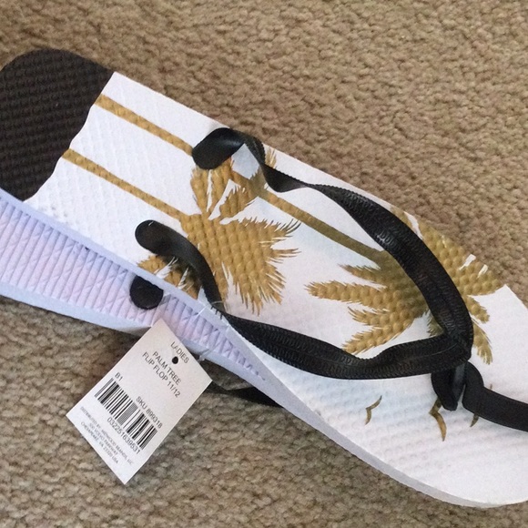 Flip Flops - Picture 5 of 5